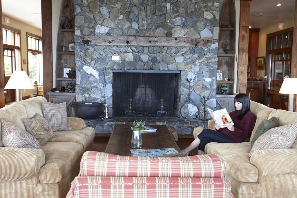 Middle Beach Lodge Tofino Exterior foto